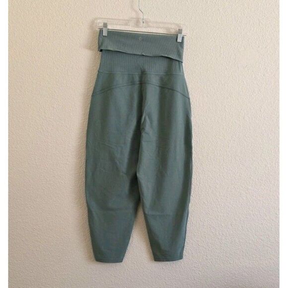 Lululemon Womens Teal Align Ribbed Waist Cropped Jogger Size 4 LW6CDPS Athletic - Picture 5 of 10